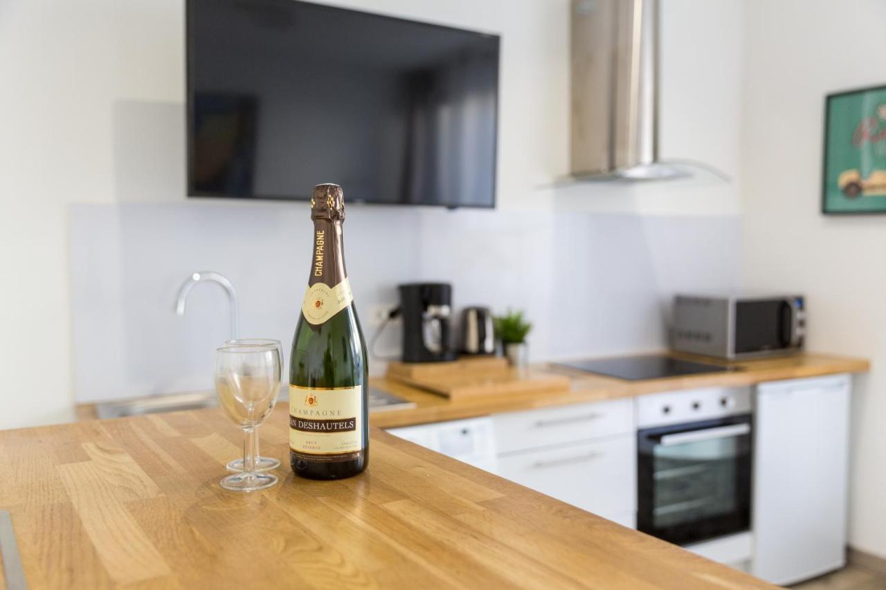 1Stays Apartments - Marlot Реймс Экстерьер фото